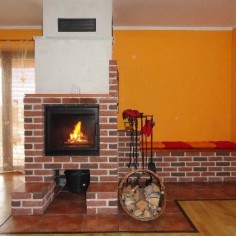 Krbová teplovodní vložka s částečnou akumulací.